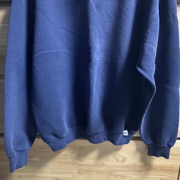 90s russell plane sweat
