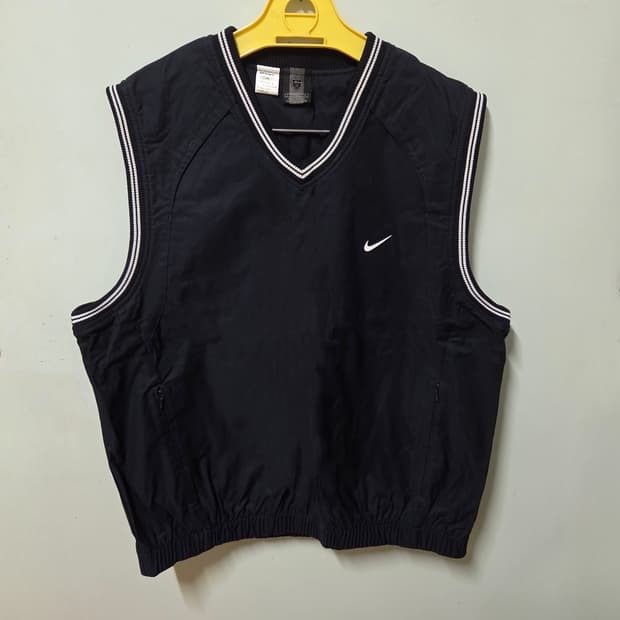 나이키 00s 스우시 골프 나일론 웜업 조끼(100)