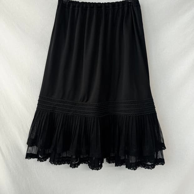 새틴 미디 스커트