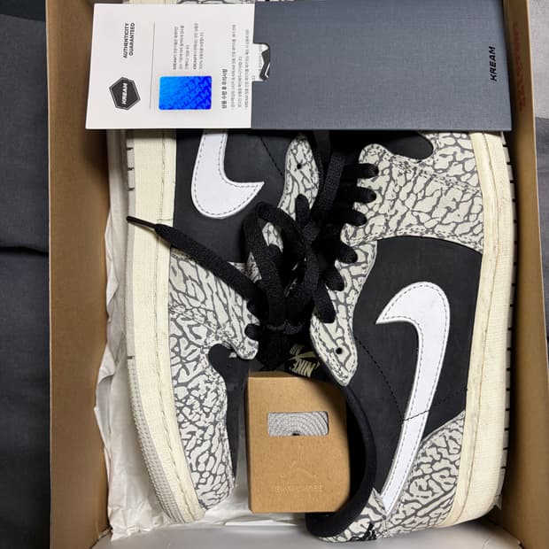 나이키 조던1 로우 OG 블랙 시멘트 코끼리 290