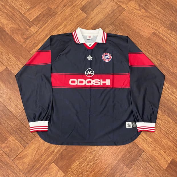 메타코미디클럽 오도시 유니폼