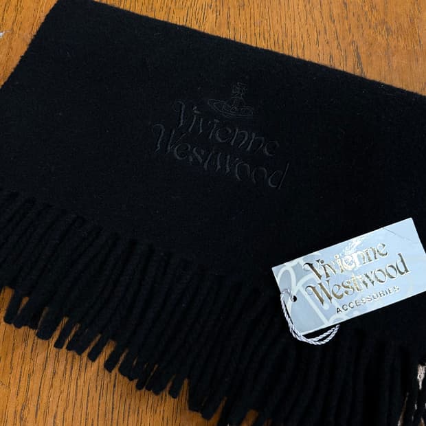 Vivienne Westwood embroidered Muffler