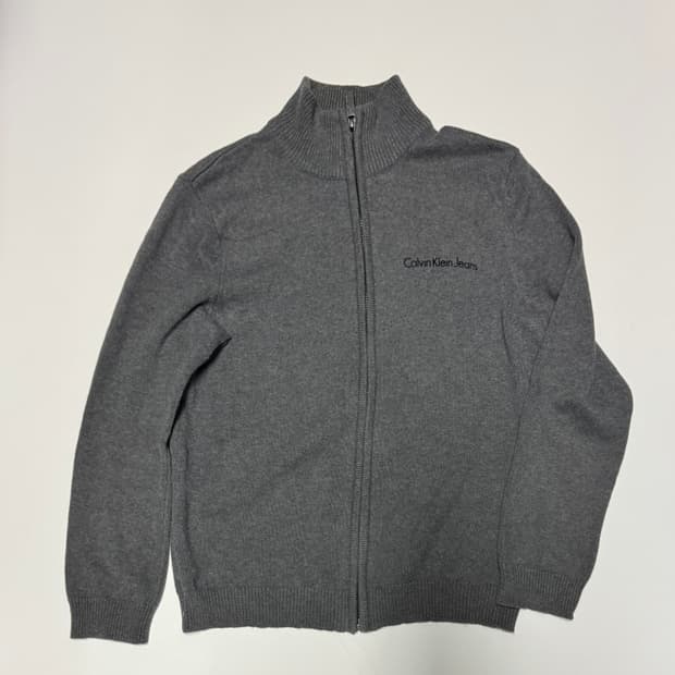 캘빈클라인 스펠로고 코튼 니트 집업 L 빈티지 그레이