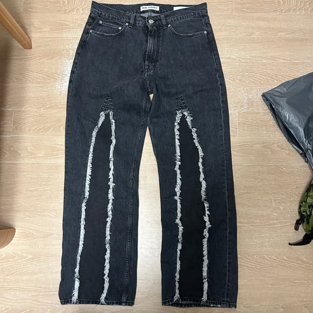 23SS 아워레가시 써드컷 슬레시 데님 블랙