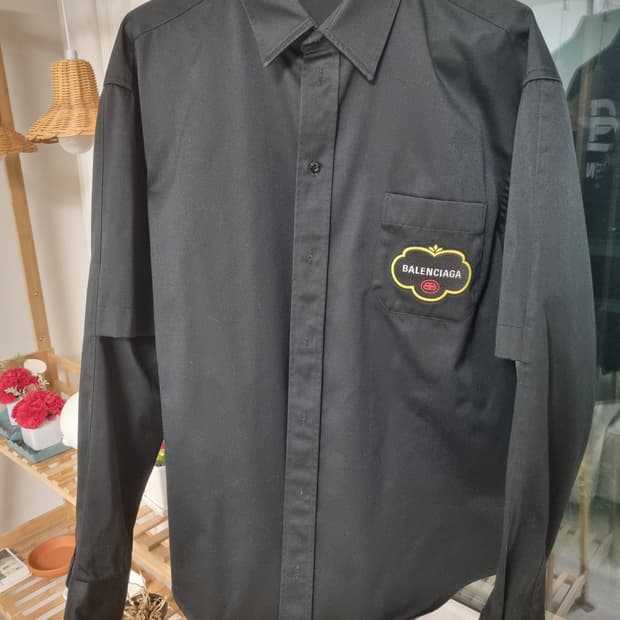 발렌시아가 더블 슬리브 셔츠 39사이즈