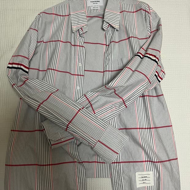 정품 톰브라운 셔츠 4사이즈