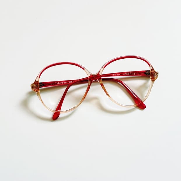 80s 프랑스제 MARLBORO 그라디언트 오버프레임 뿔테 빈티지 안경