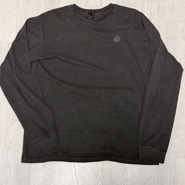 이니어 롱슬리브