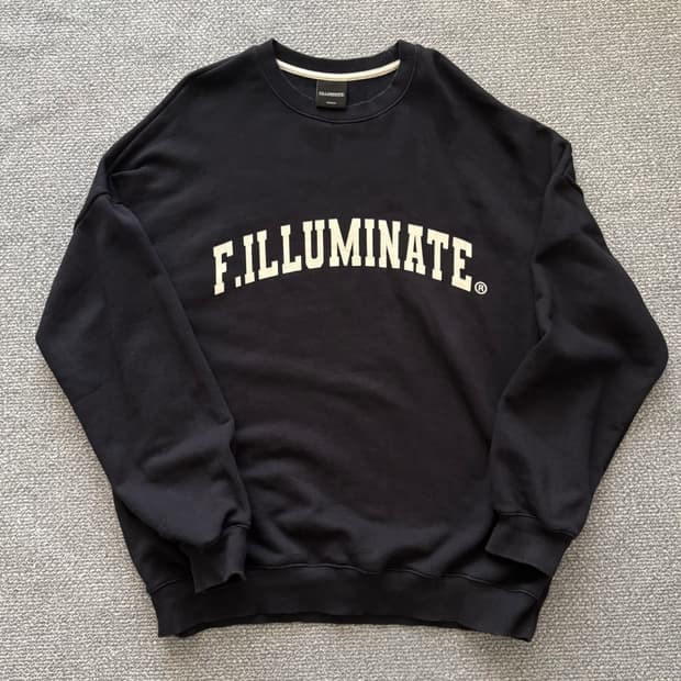 필루미네이트 맨투맨