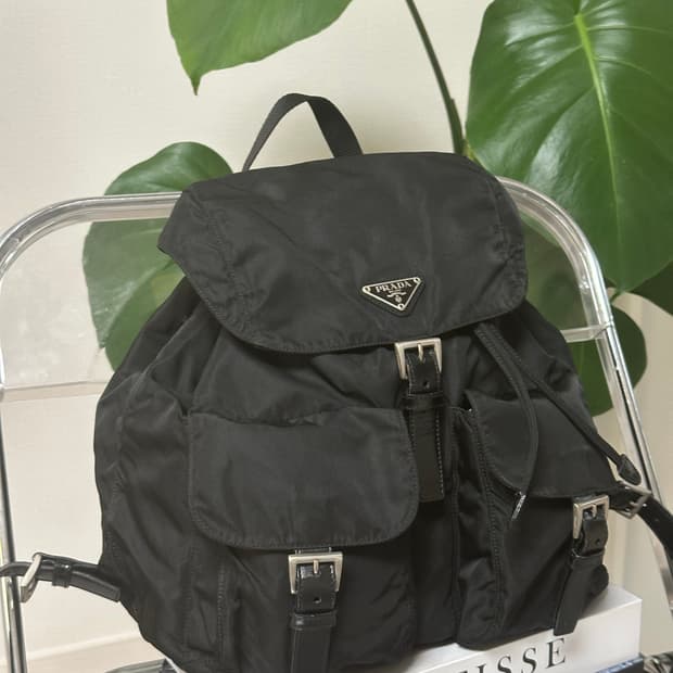 프라다 투포켓 포코노 나일론 백팩 미디엄