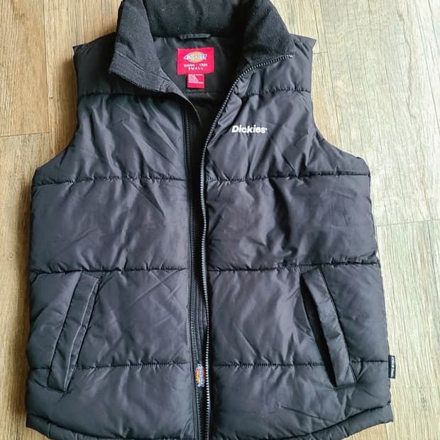 디키즈 패딩조끼
