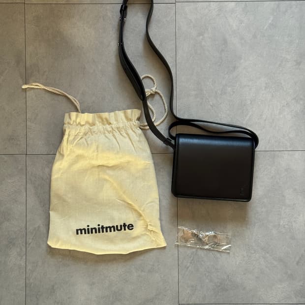 미닛뮤트 square mini black