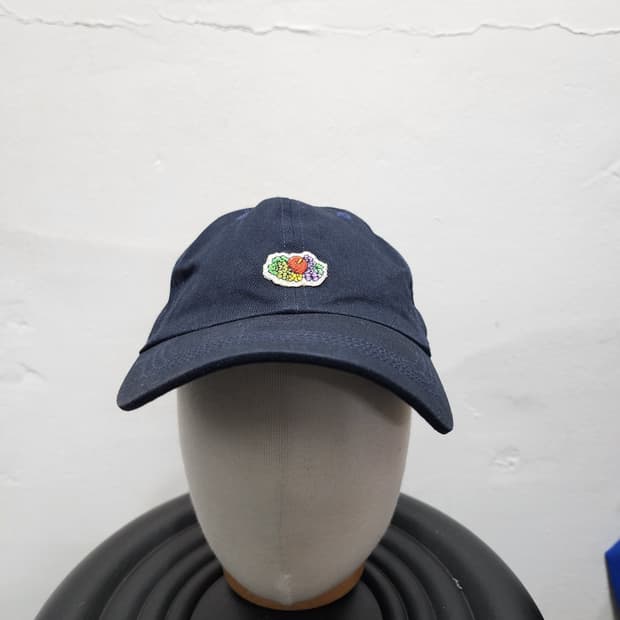 프룻오브더룸 와펜 로고 볼캡 