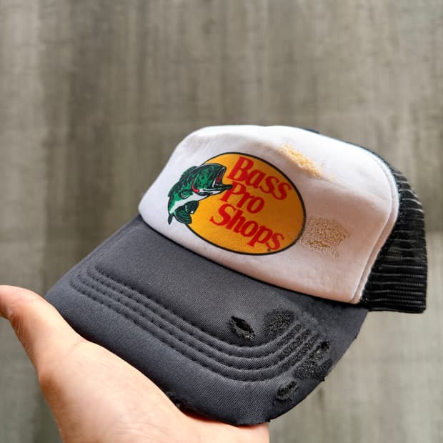 BASS PRO SHOPS+DAMAGE
