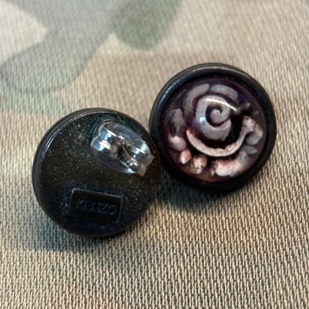 Kenzo earring