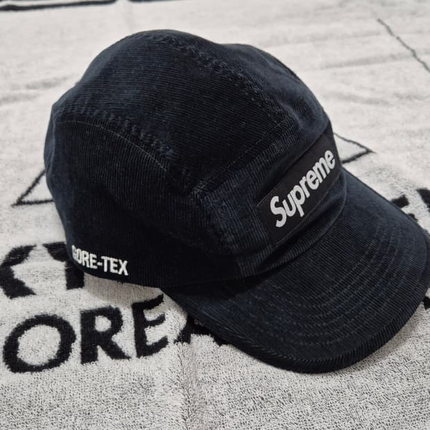 슈프림 고어텍스 코듀로이 캠프캡 블랙 모자