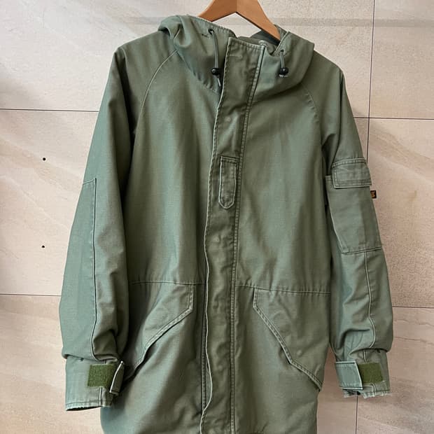 알파인더스트리 야상 자켓