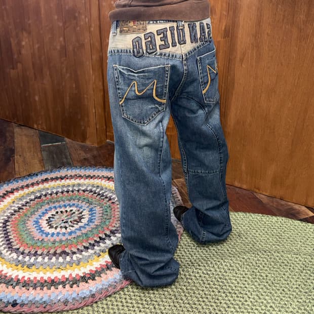 Strike jeans 빈티지 커브드 데님팬츠 (Z1551)