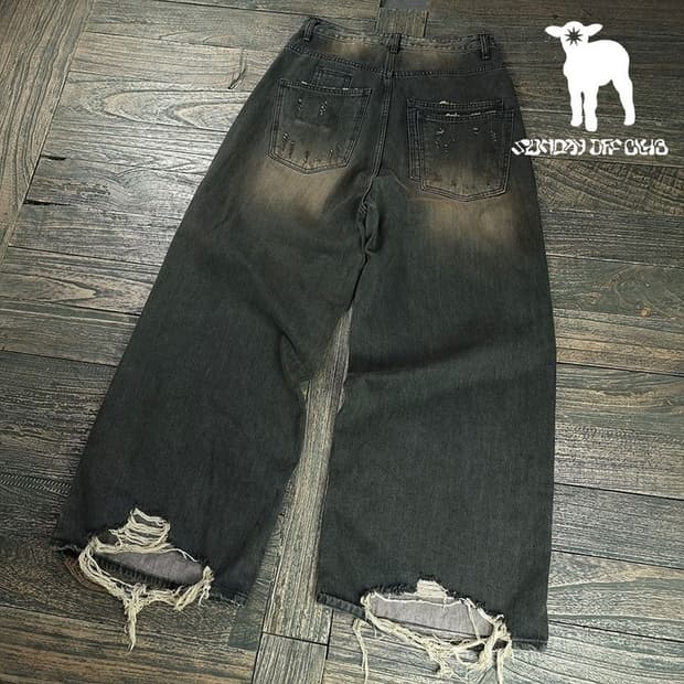 [선데이오프클럽] 23 F/W 오일 워시드 와이드 레그 데님 M20234