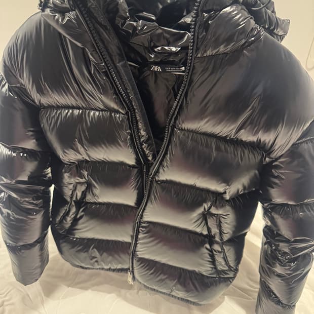 자라 유광 패딩 m