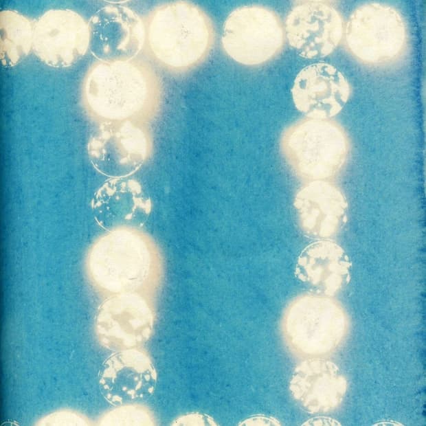 Nordic round neck knitwear