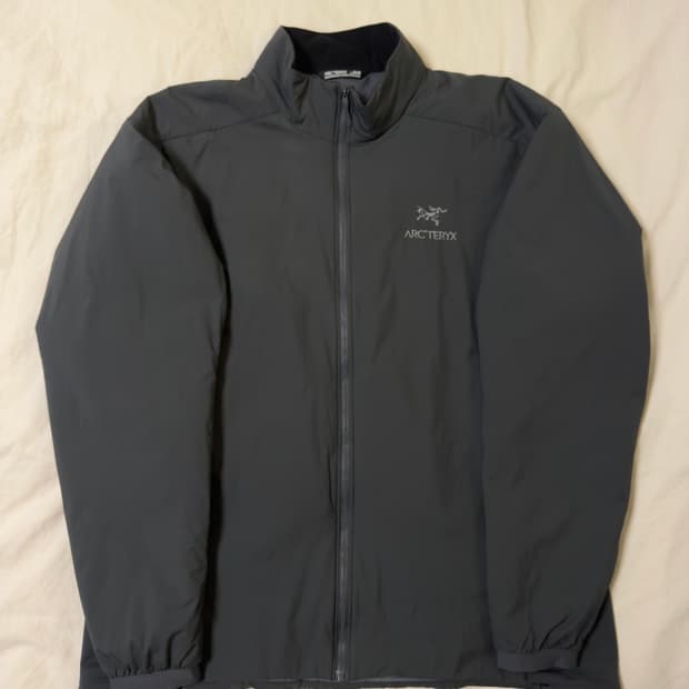 (S급) 아크테릭스 아톰 LT 자켓 글리치 XL
