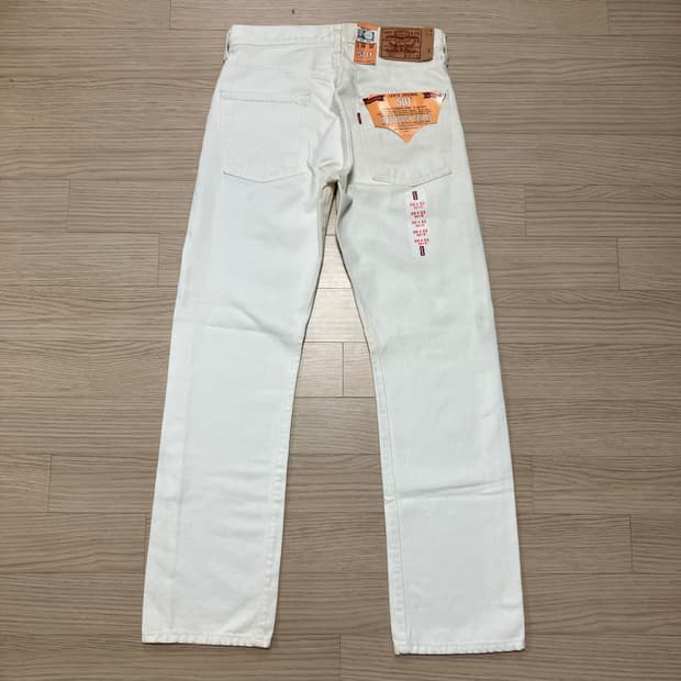 [새상품] 00s Levis 리바이스 501 프리슈렁크 화이트 데님 팬츠