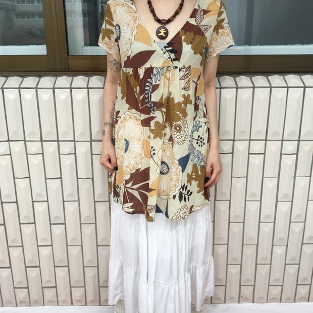 Ethnic mood pattern blouse