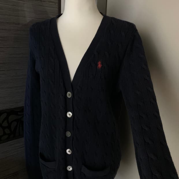 폴로 가디건