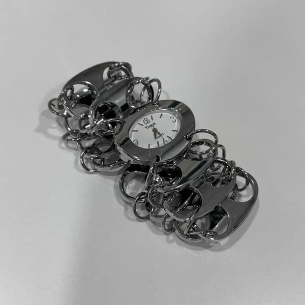 chain clock