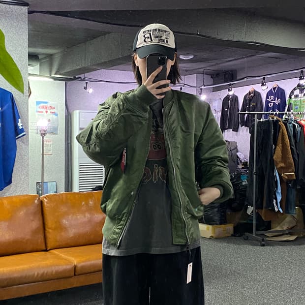 알파인더스트리 카키 Ma-1 항공 봄버 자켓B2990