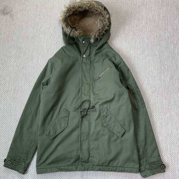 Oilcake 퍼 트리밍 쉐르파 밀리터리 파카