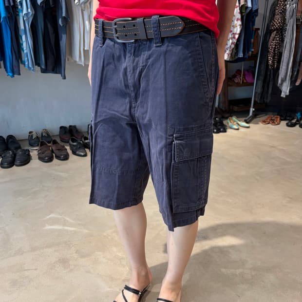 30) Tommy Hilfiger 카고 반바지
