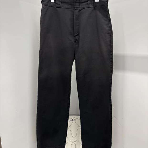 DICKIES (30)
