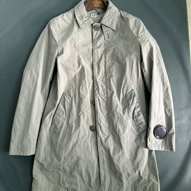 씨피컴퍼니 고글 코트 100