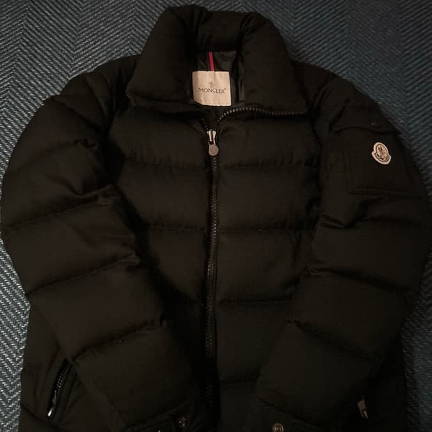 몽클레어 패딩 몽제네브르 2사이즈
