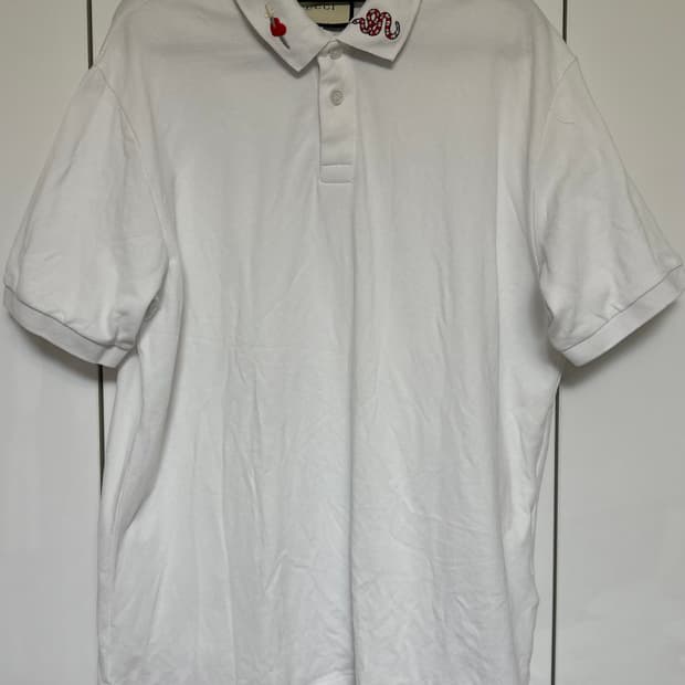 구찌 화이트 자수 반팔 폴로티 정품