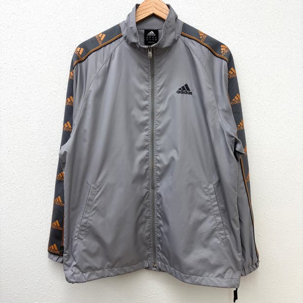 아디다스 그레이 오렌지 로고 삼선 윈드브레이커 