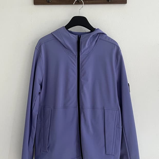 스톤아일랜드 바람막이