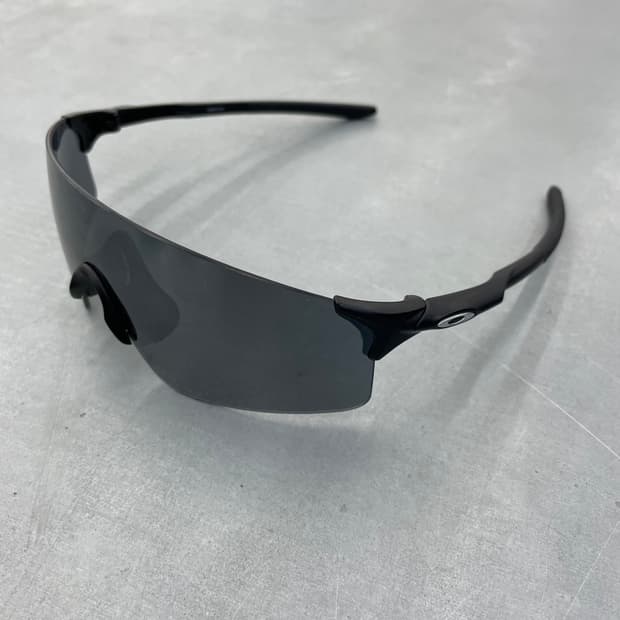 오클리 이브이제로 프리즘블랙