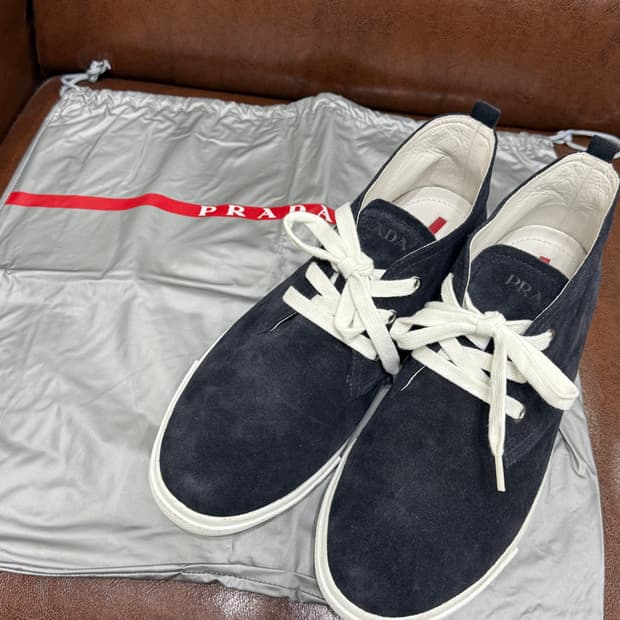 PRADA SPORT 스웨이드 처카부츠 255-260