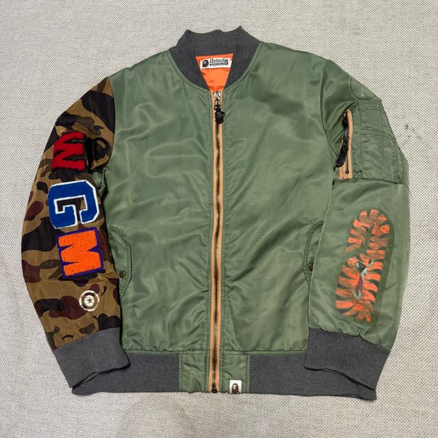 베이프 ma-1 샤크 항공 자켓