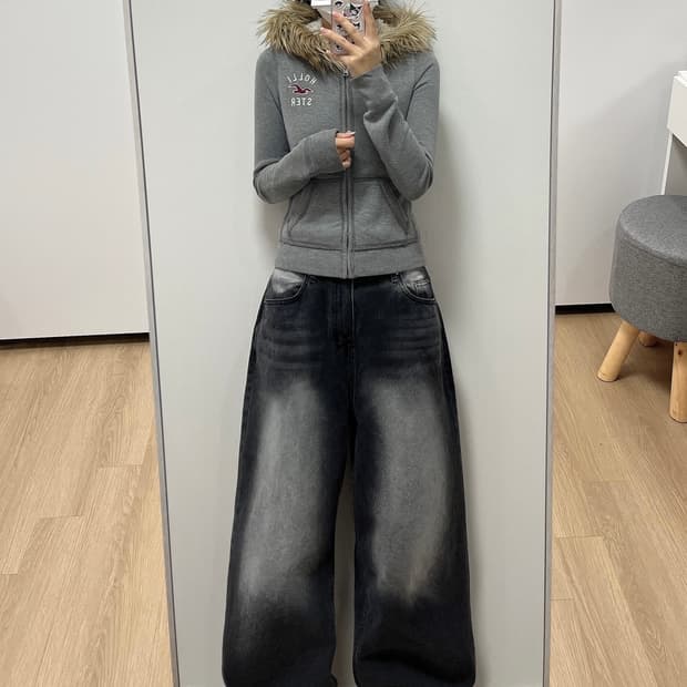 홀리스터 딱붙핏 울프죠 자수로고 그레이 후드집업