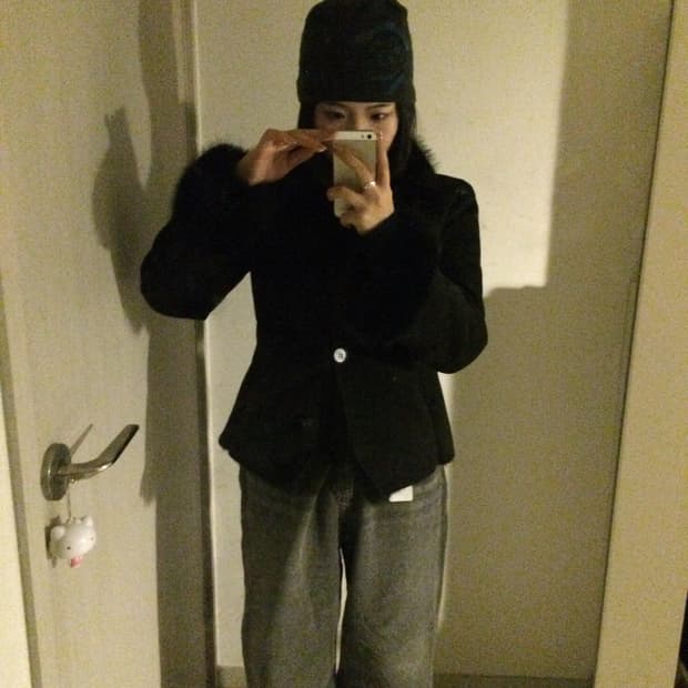 모디무드 라인 퍼 무스탕