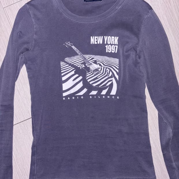 브랜디멜빌 긴팔티서츠 BRANDY MELVILLE