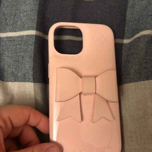 어반소피스티케이션 리본 폰케이스 아이폰 15 핑크