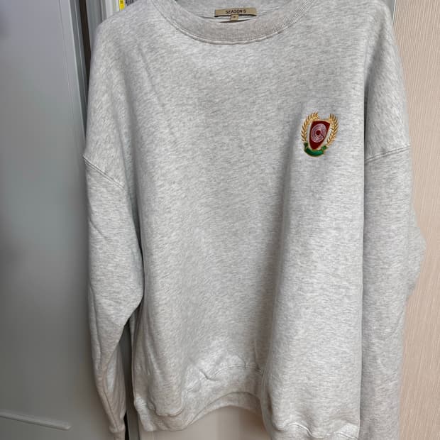 이지 시즌 5 heather grey 크루넥