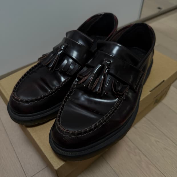 닥터마틴 아드리안 체리레드 UK7