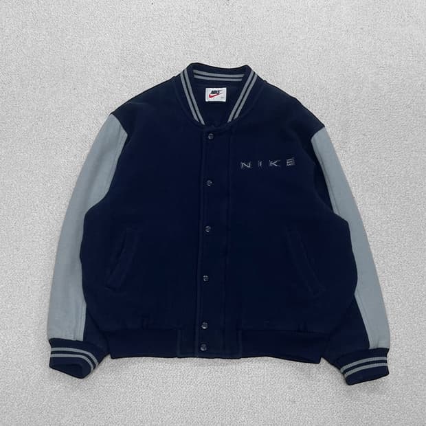 나이키 90s 올드스쿨 삼나스포츠 울 바시티 자켓