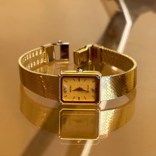 SEIKO Dolce Gold Woman Watch